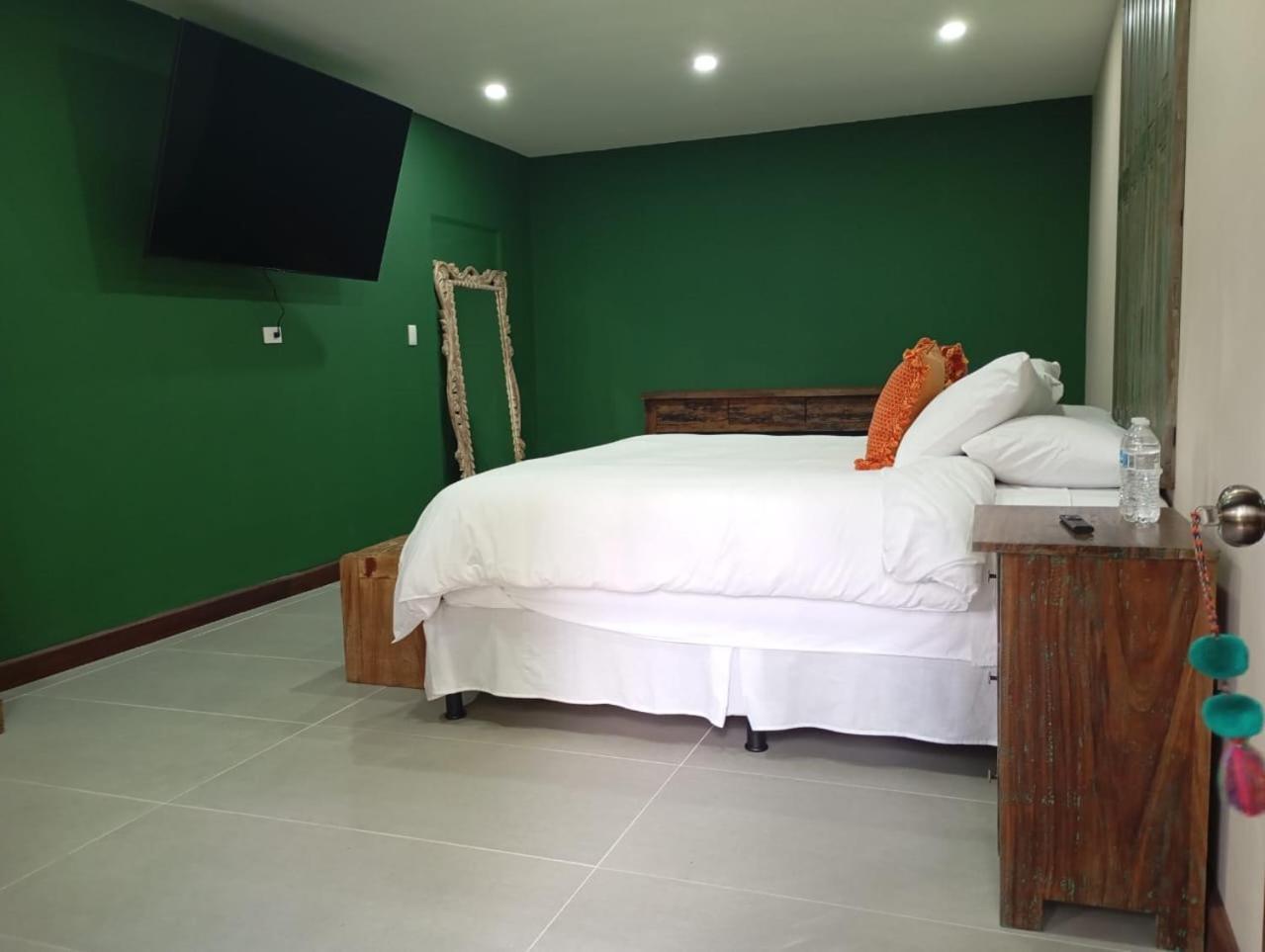 Bed and Breakfast Santa Margarita Antigua Esterno foto